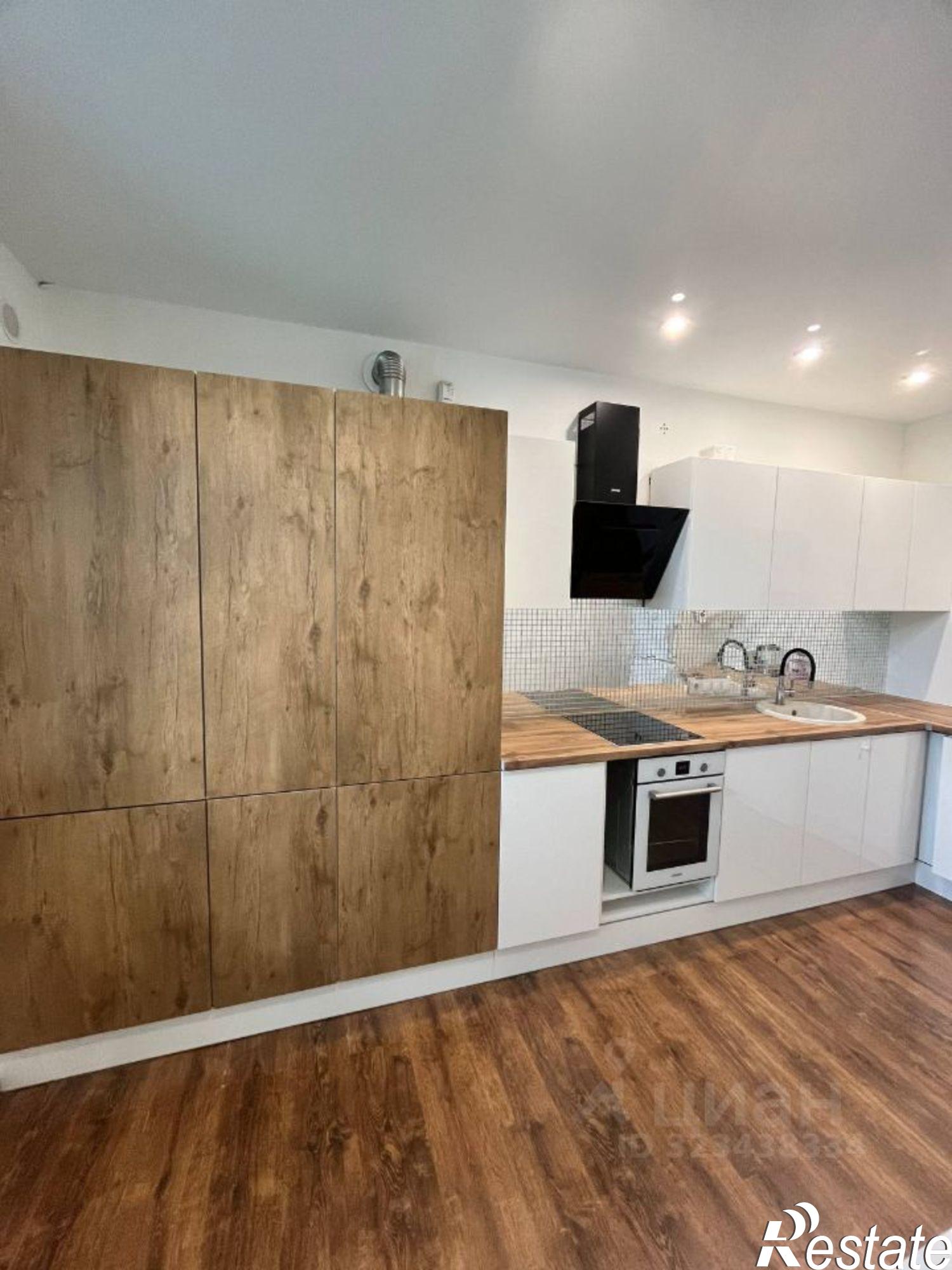 Сдать квартиру за 35 000 рублей на Калининградский пер, 4