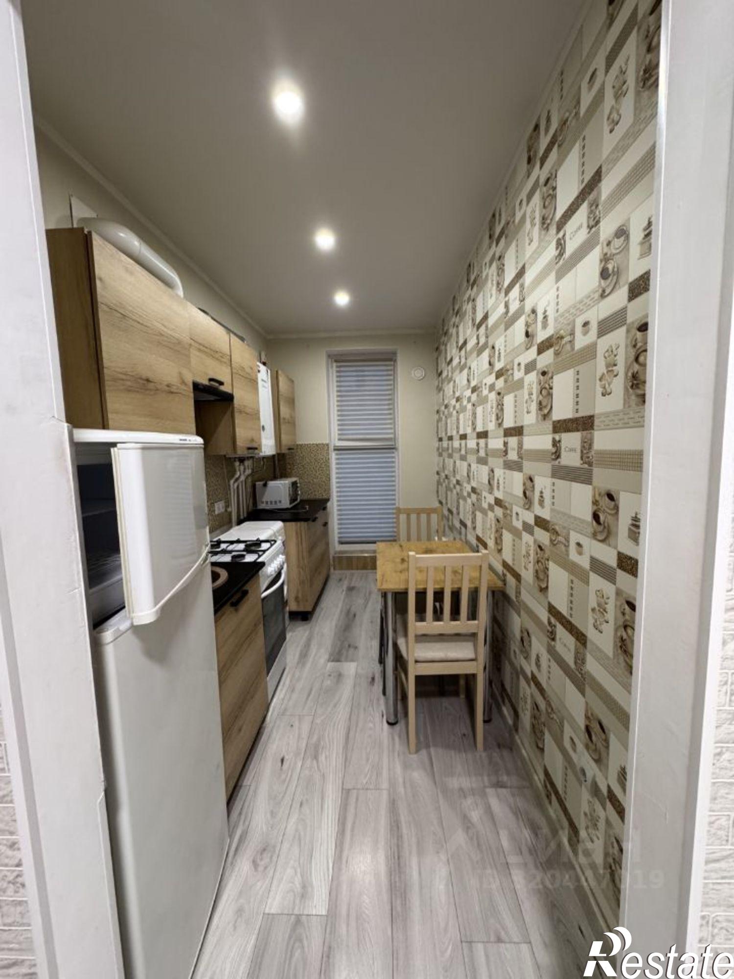 Купить квартиру за 3 050 000 рублей на ул Изумрудная, 8