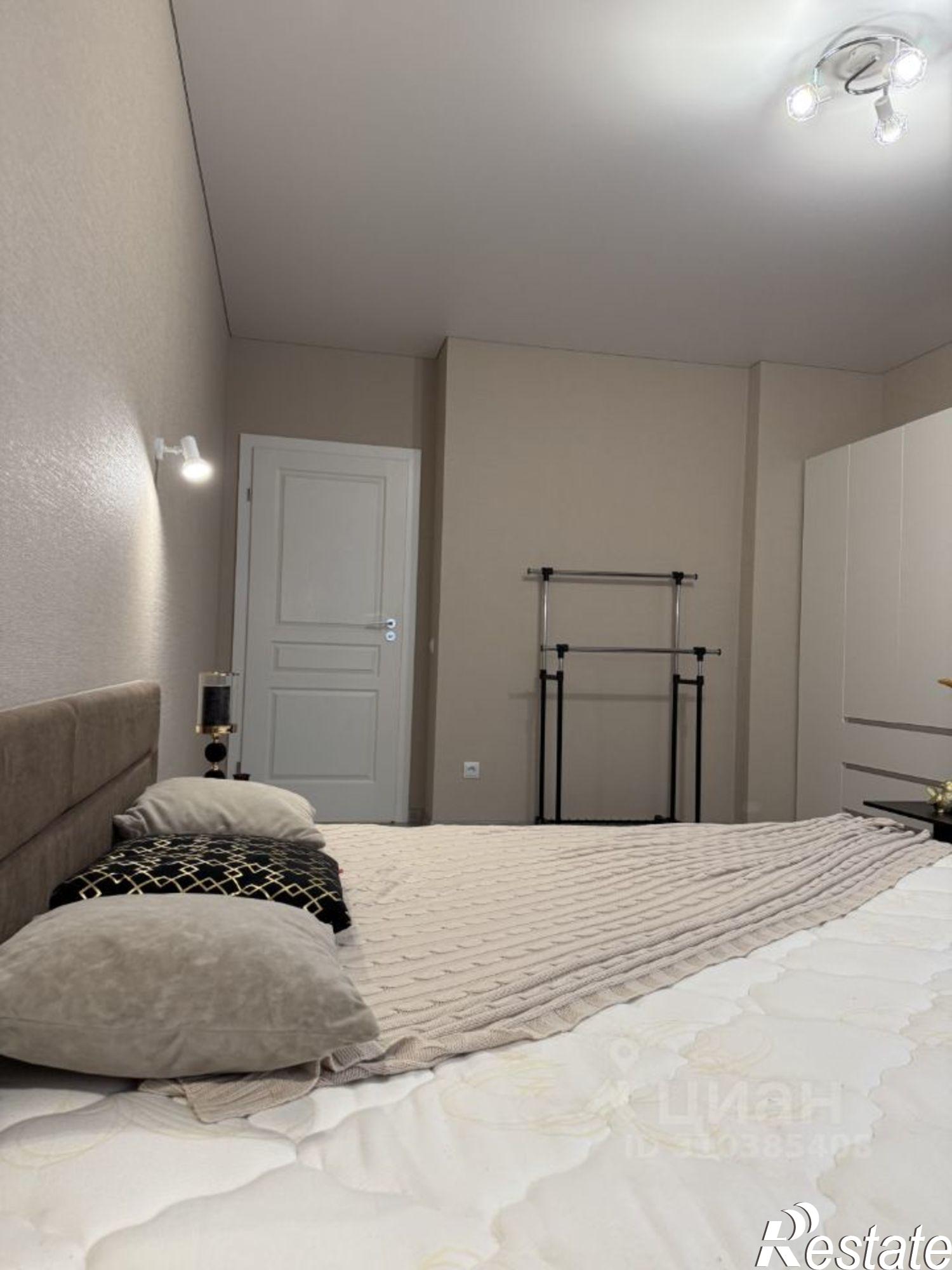 Сдать квартиру за 75 000 рублей на Калининград, Советский проспект, 236