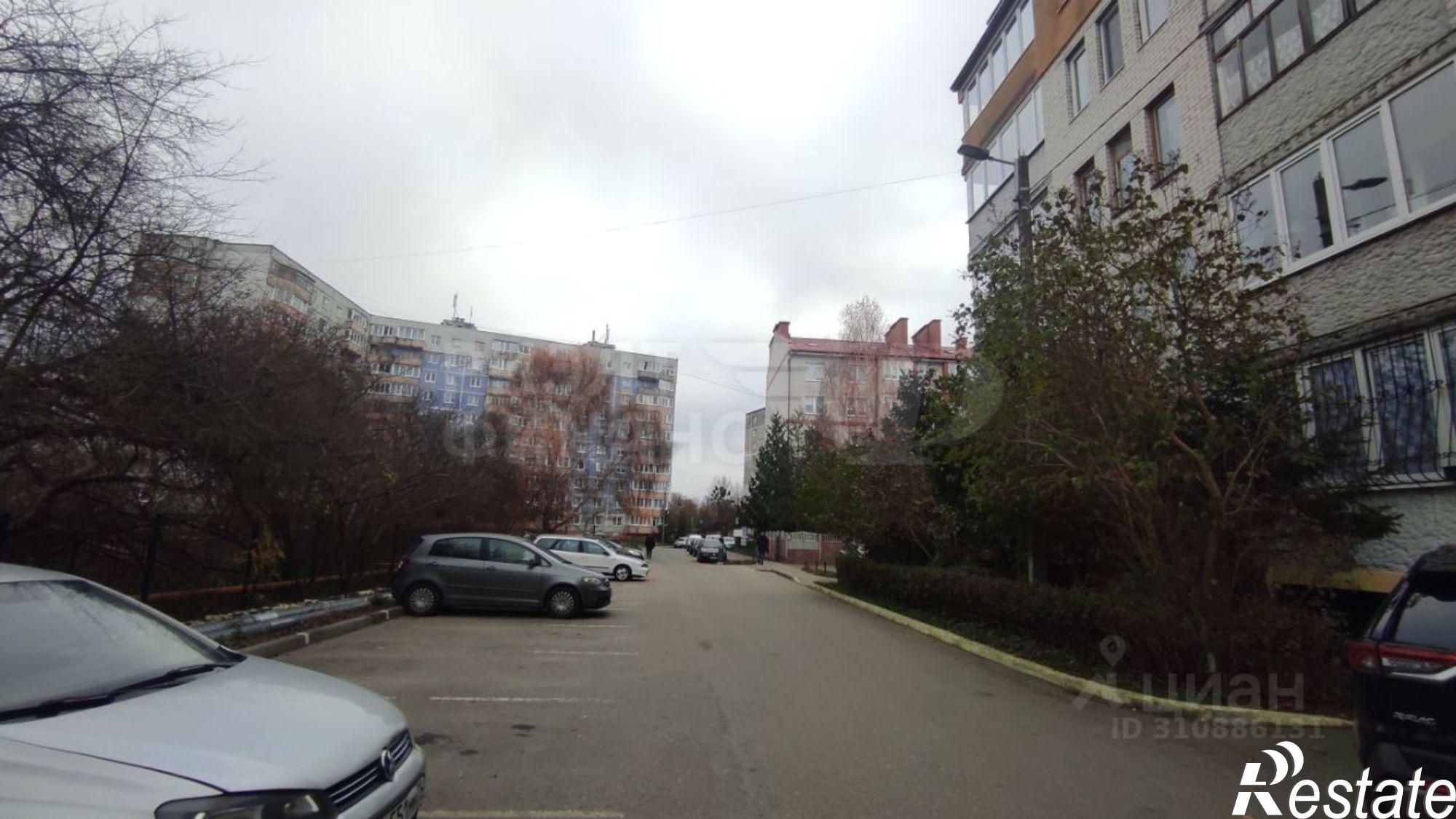 Купить квартиру за 9 900 000 рублей на Калининград