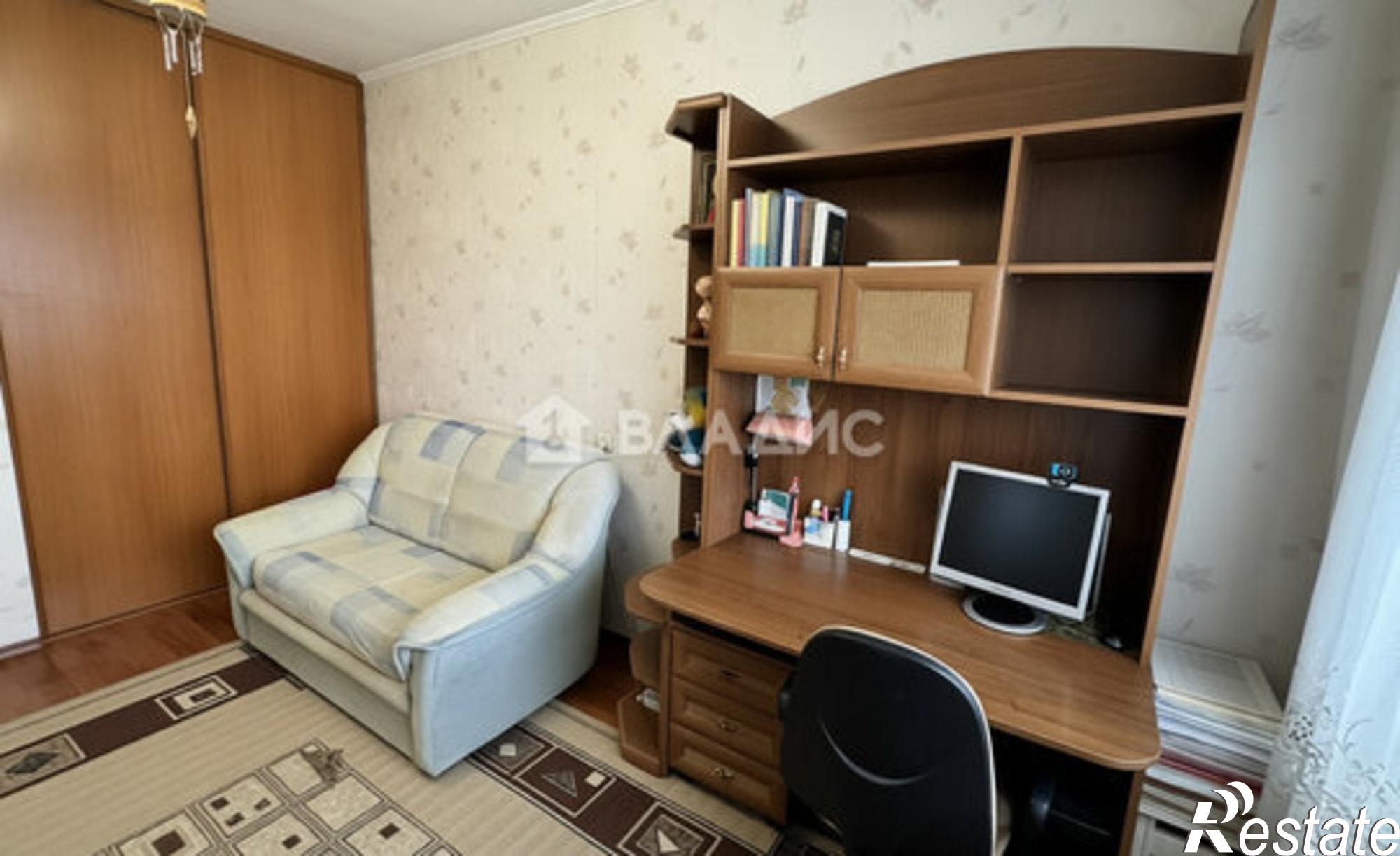 Купить квартиру за 6 300 000 рублей на Калининградская улица, 19