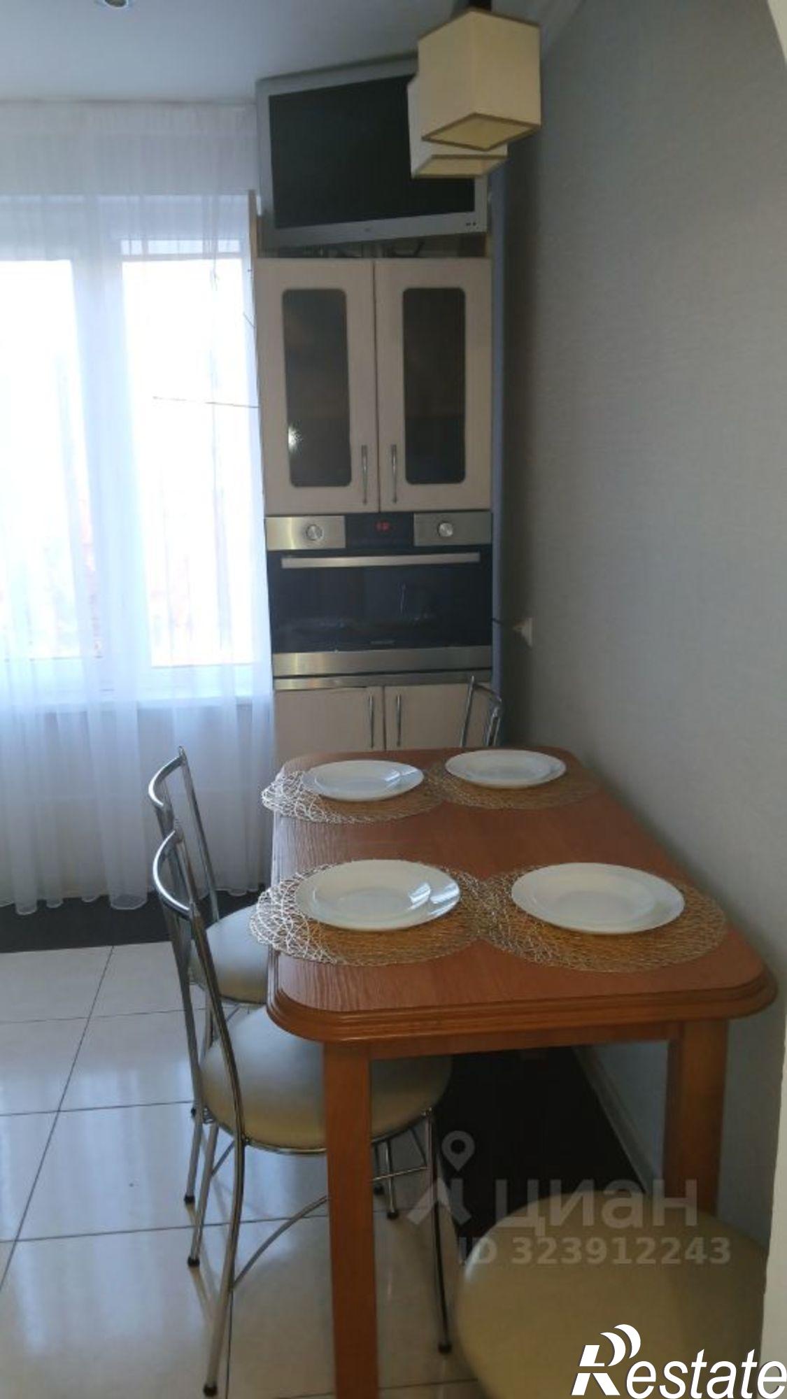 Сдать квартиру за 25 000 рублей на Заречная улица, 8