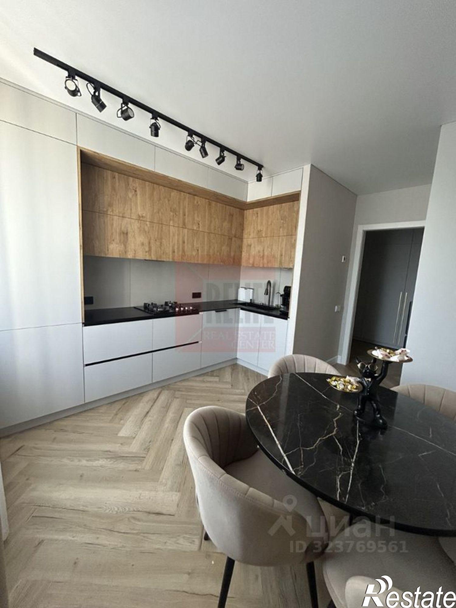 Купить квартиру за 9 500 000 рублей на Калининград г., Центральный