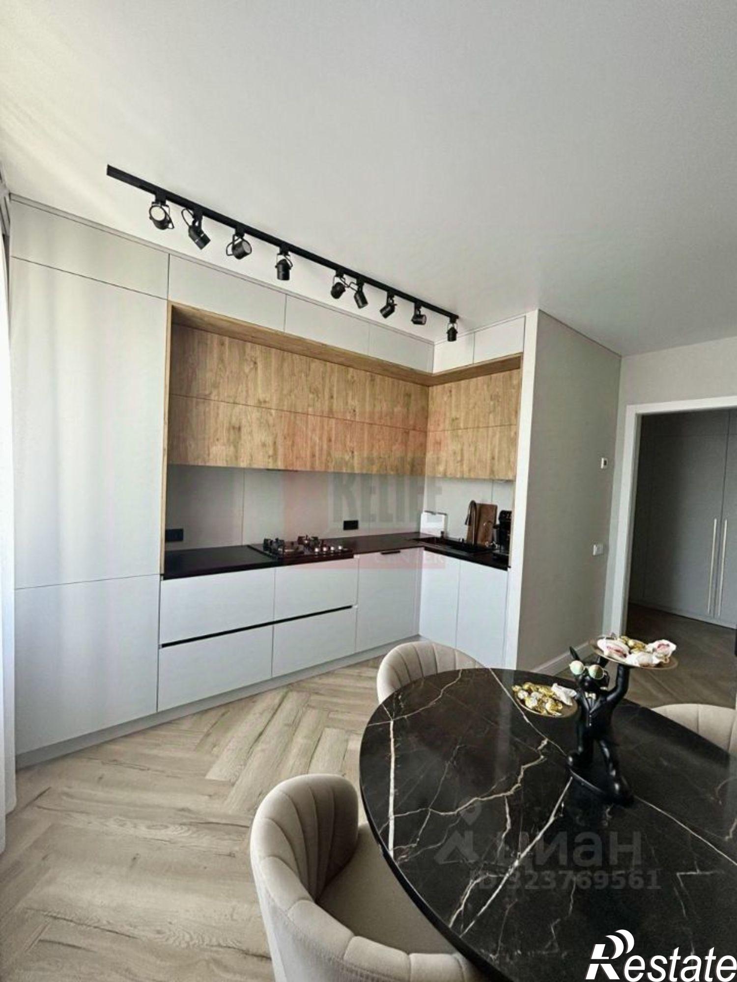 Купить квартиру за 9 500 000 рублей на Калининград г., Центральный