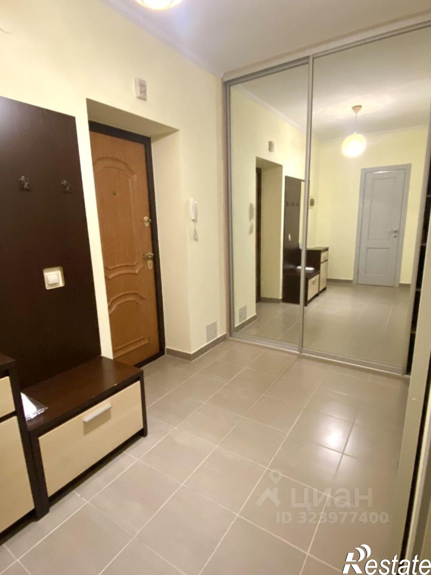 Сдать квартиру за 25 000 рублей на Гвардейская улица, 2А