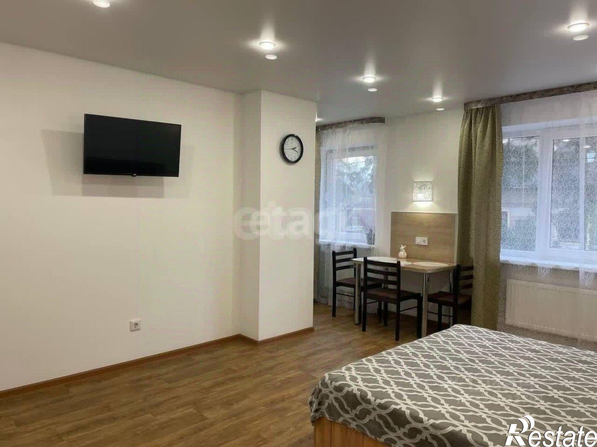 Сдать квартиру за 30 000 рублей на улица Бровцева, 1