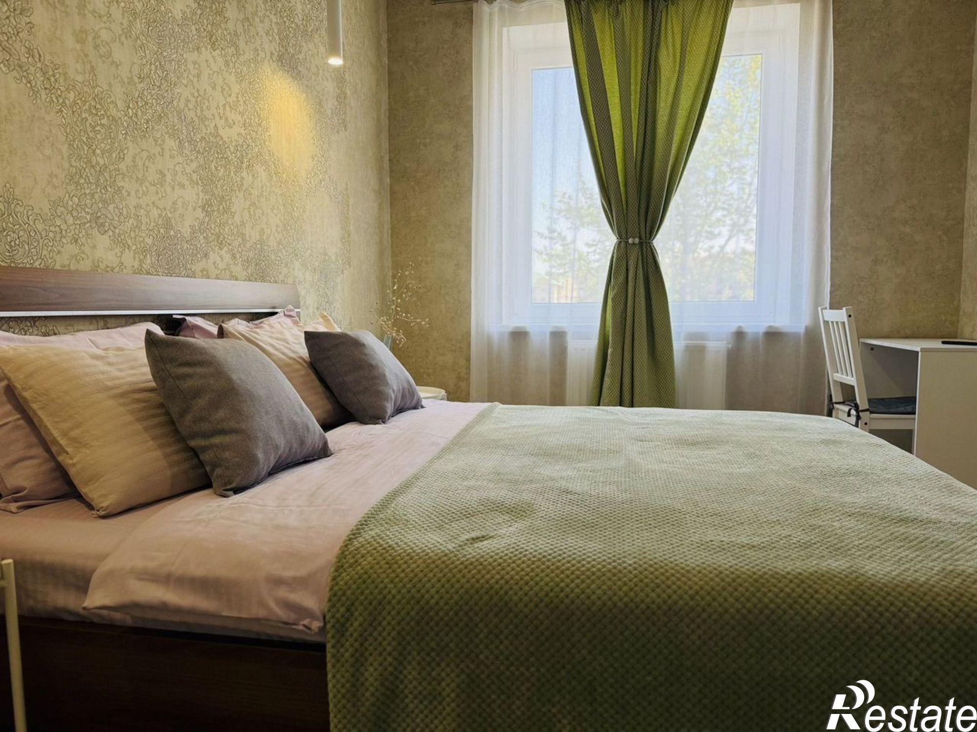 Сдать квартиру за 35 000 рублей на улица Потёмкина, 17