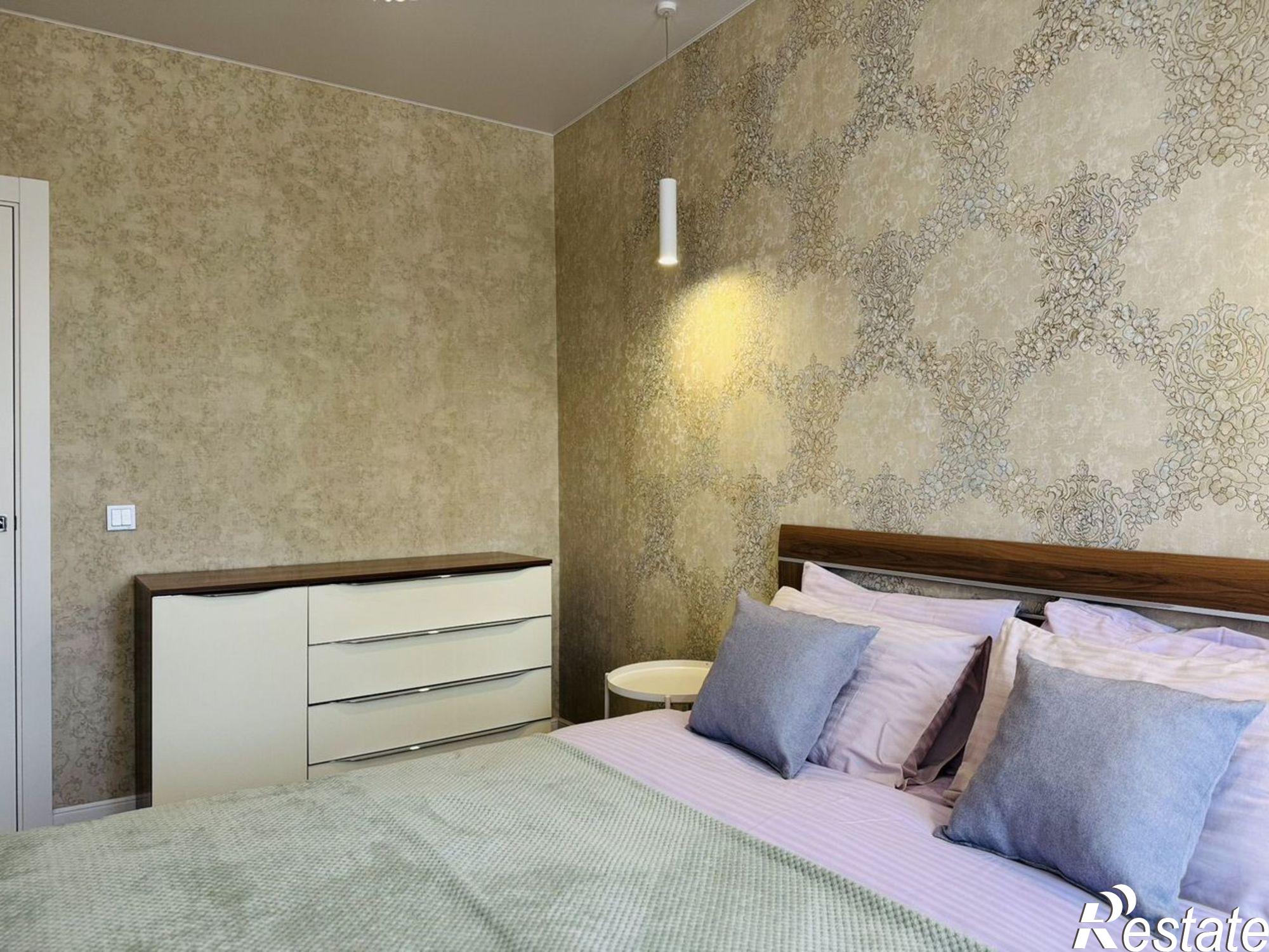 Сдать квартиру за 35 000 рублей на улица Потёмкина, 17