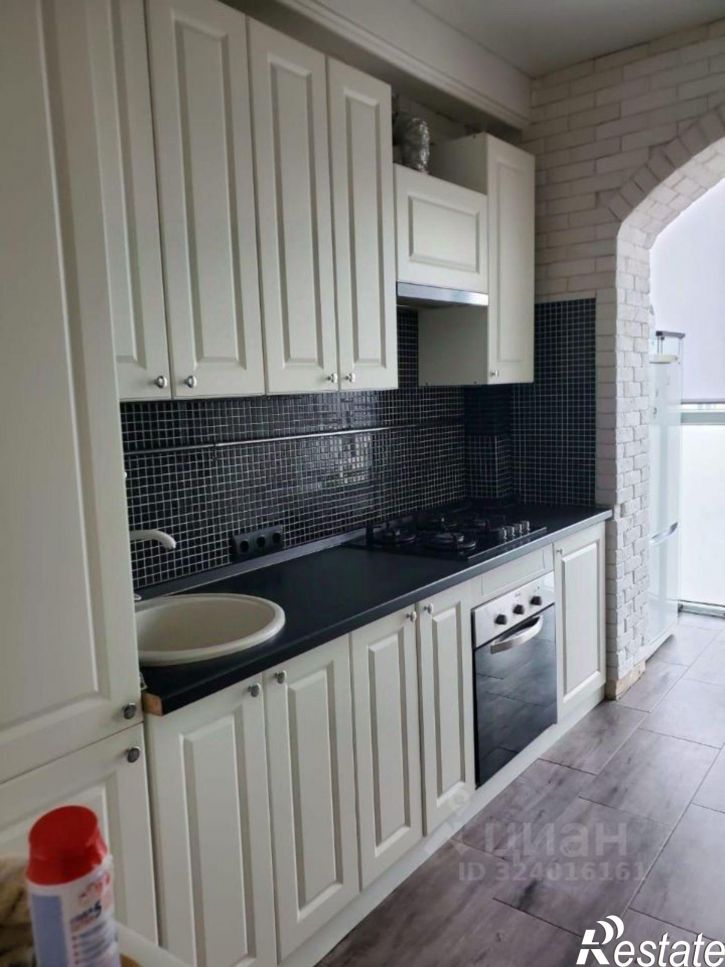 1-комн квартира Краковский б-р, 3,  д. 3