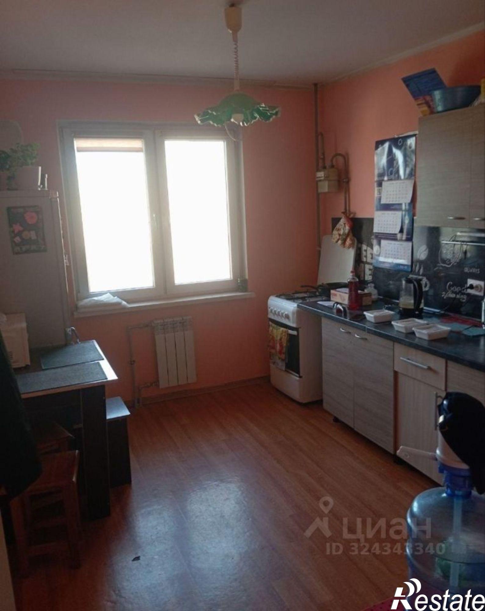 Сдать квартиру за 10 000 рублей на Калининград, улица Левитана, 58к1