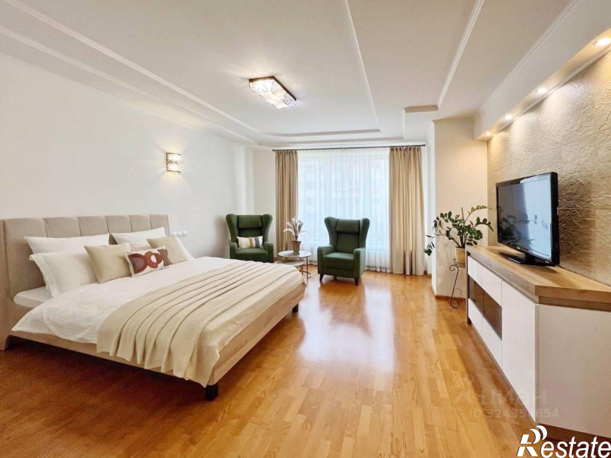 Сдать квартиру за 90 000 рублей на Калининград, Бассейная улица, 36