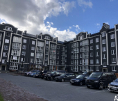 2-комн, 70кв м, этаж 2/5 улица Генерал-лейтенанта Городовикова, 9А