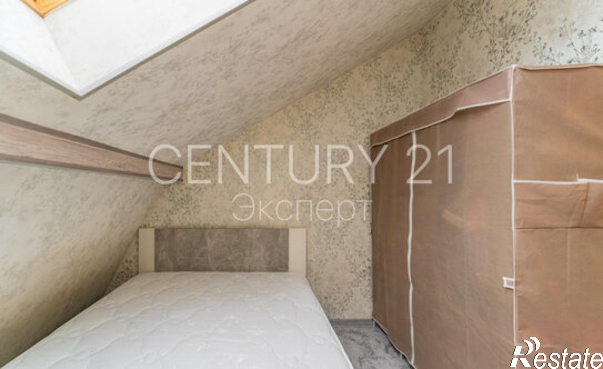 Купить квартиру за 5 400 000 рублей на Пражский бульвар, 5