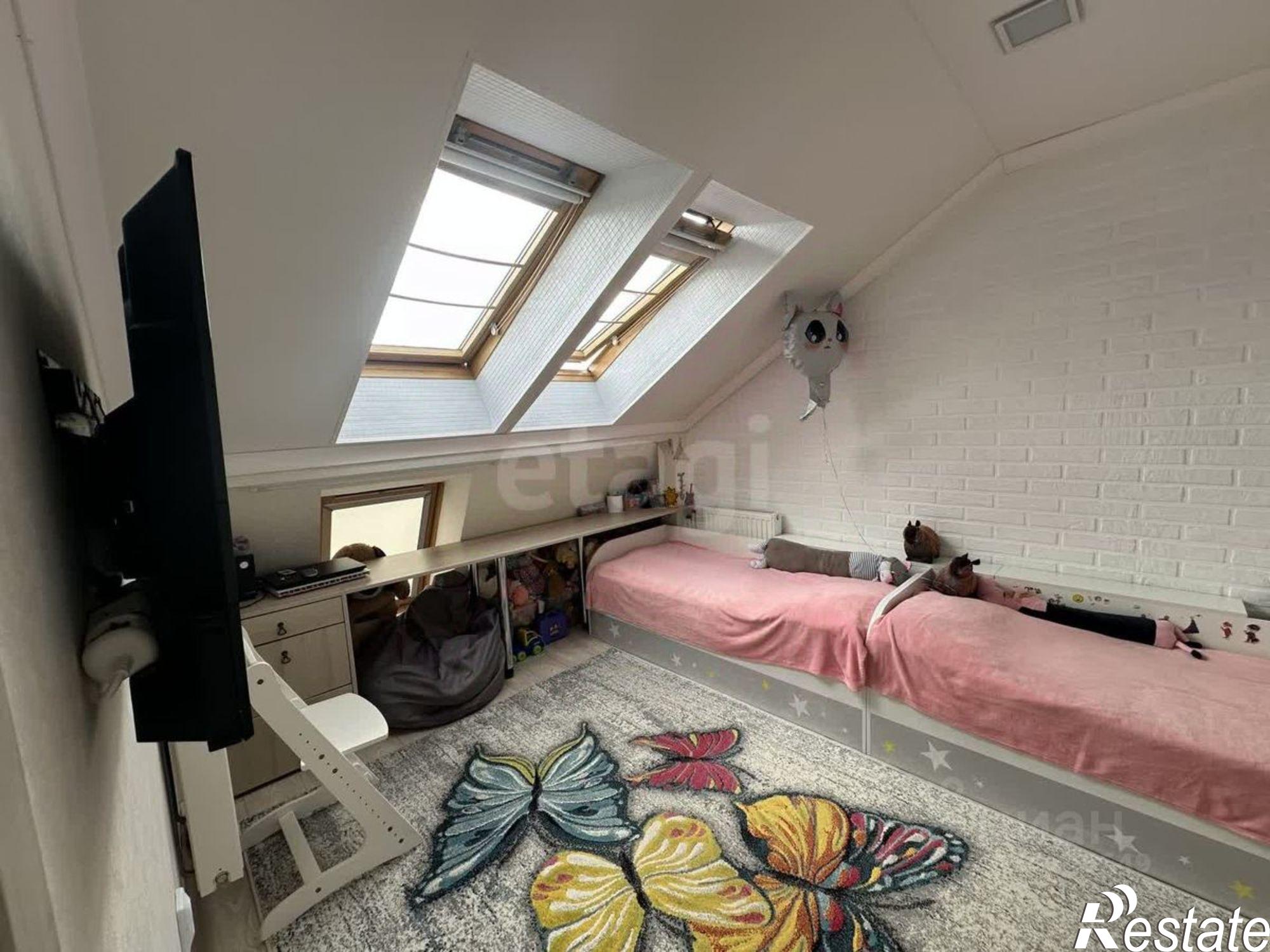 Купить квартиру за 4 999 000 рублей на Краковский бульвар, 8