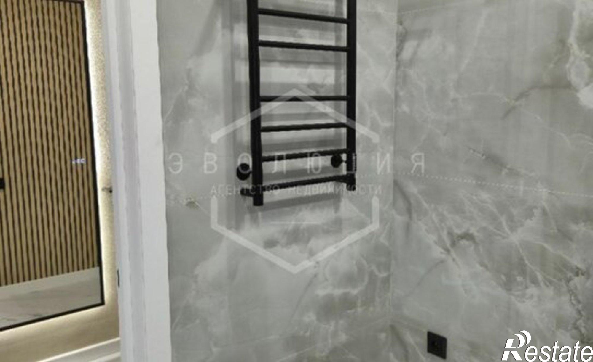 Купить квартиру за 9 000 000 рублей на Калининград, Закатная улица, 29к2