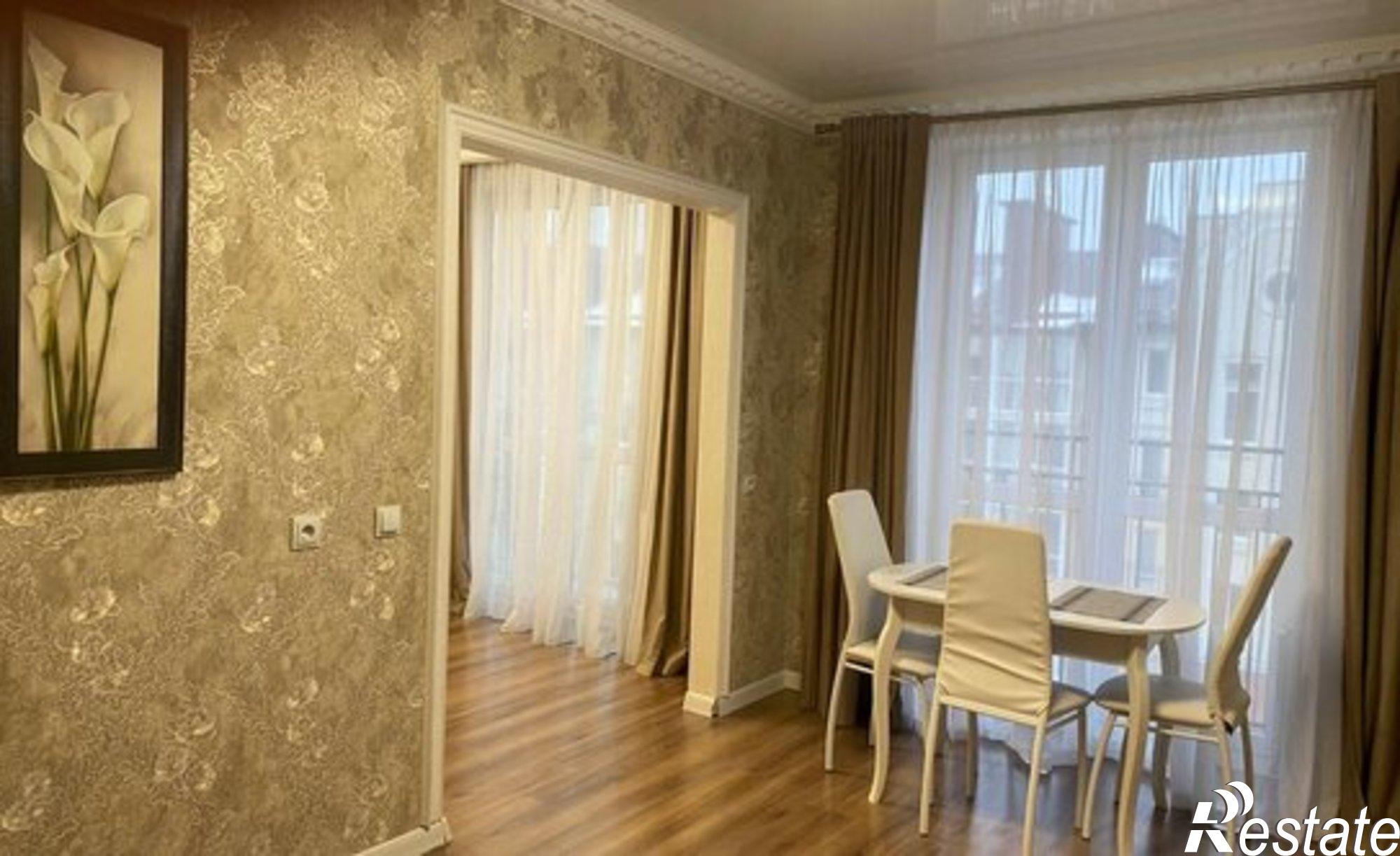 Купить квартиру за 5 000 000 рублей на Пражский б-р, 22Б