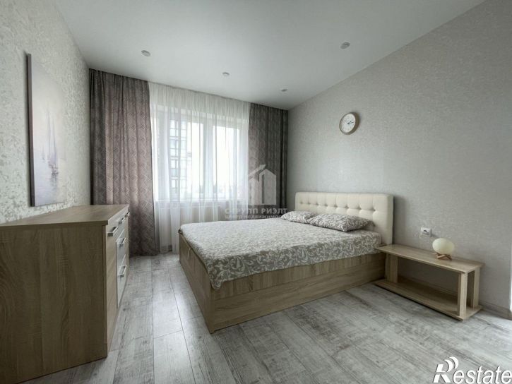 2-комн квартира Калининград, улица Старшины Дадаева, 58
