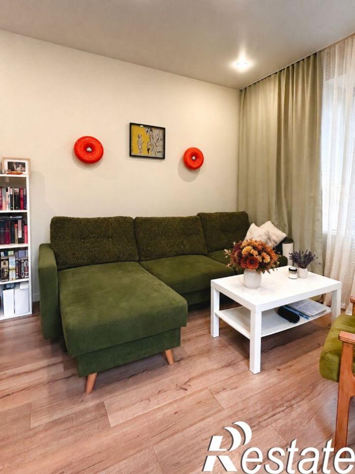 2-комн квартира улица Автомобилистов, 9,  д. 9