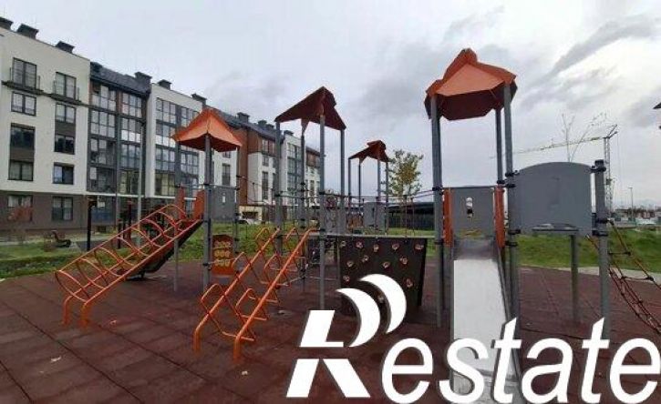 3-комн квартира Лазурная улица, 2 к1,  д. 2 к1